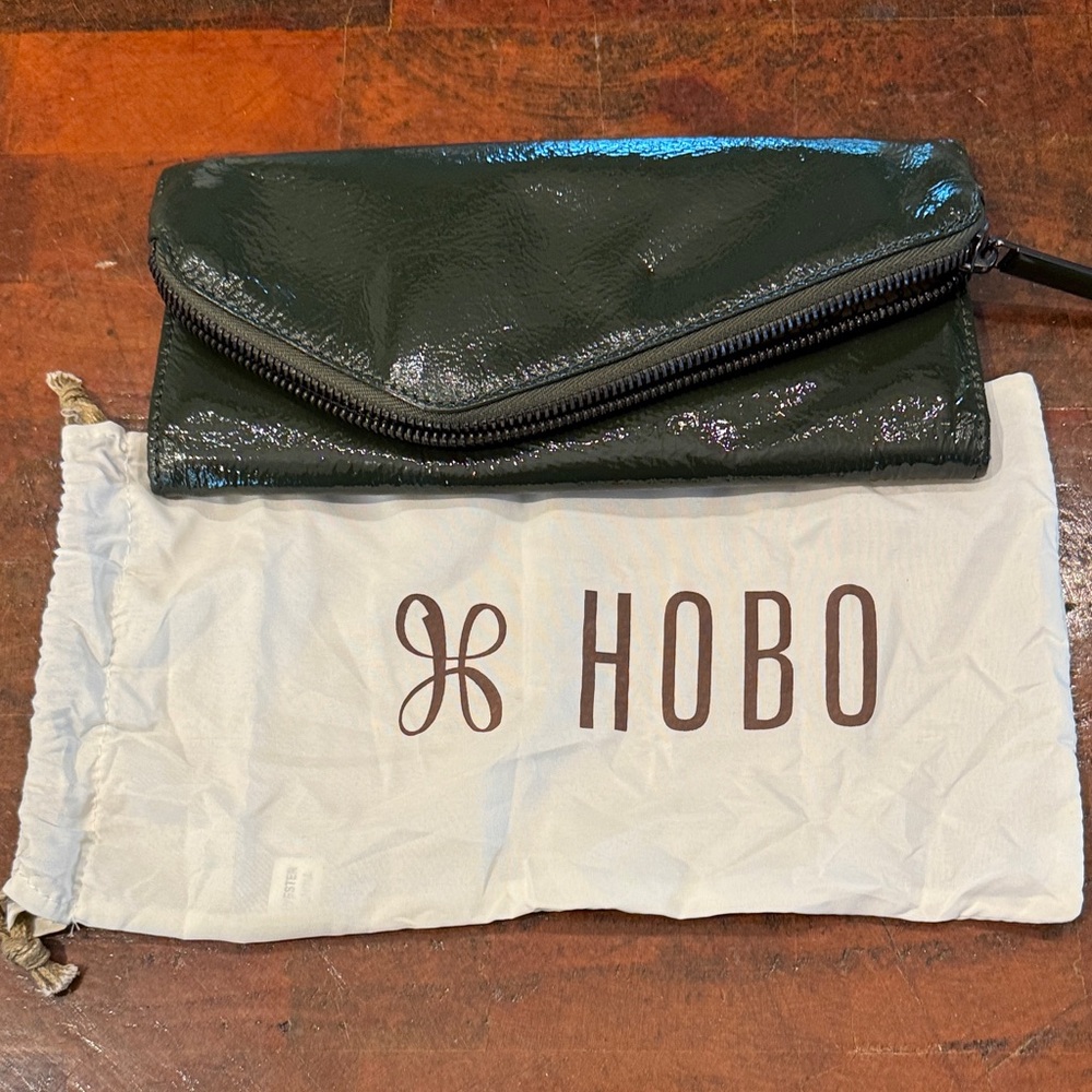 HOBO Dark Green Patent Envelope Wallet Clutch (CLSH) - Picture 7 of 9
